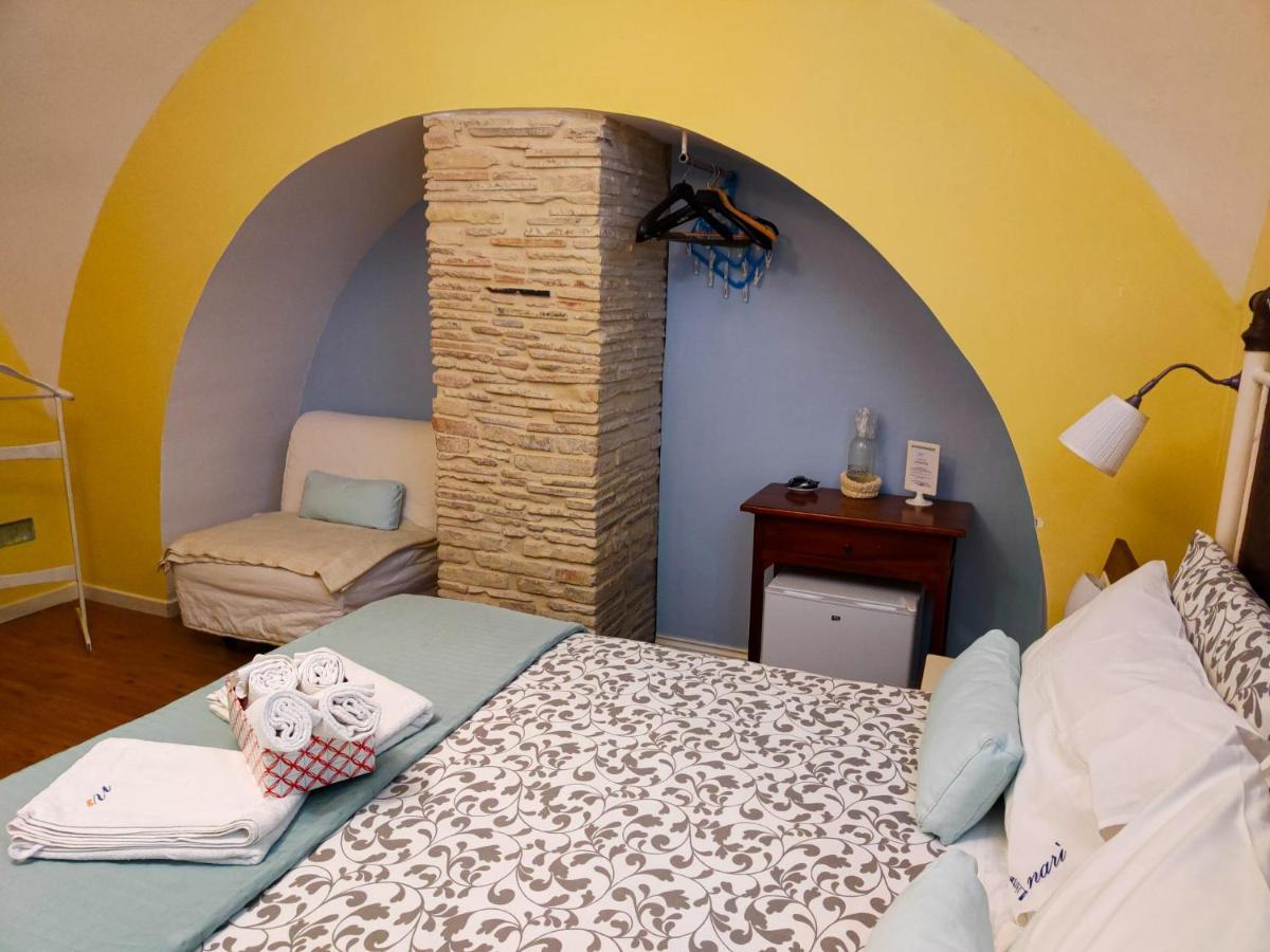 Nari Bed&Breakfast Gaeta Buitenkant foto