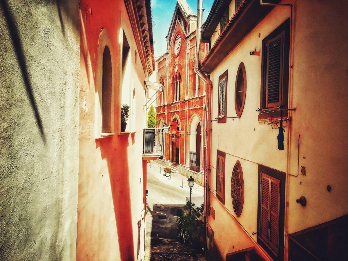 Nari Bed&Breakfast Gaeta Buitenkant foto